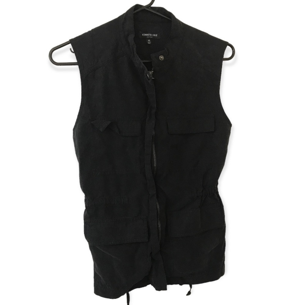 3/$15 Kenneth Cole reaction tencell cotton blend black sleeveless zipped vest